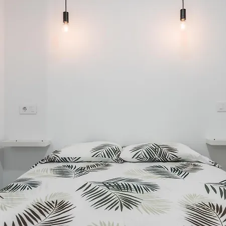 Canteras 1º Linea De Playa