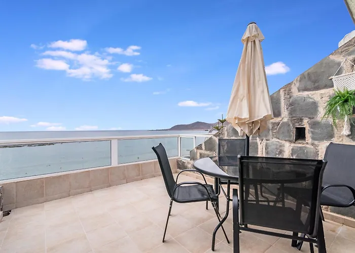 Canteras 1º Linea De Playa